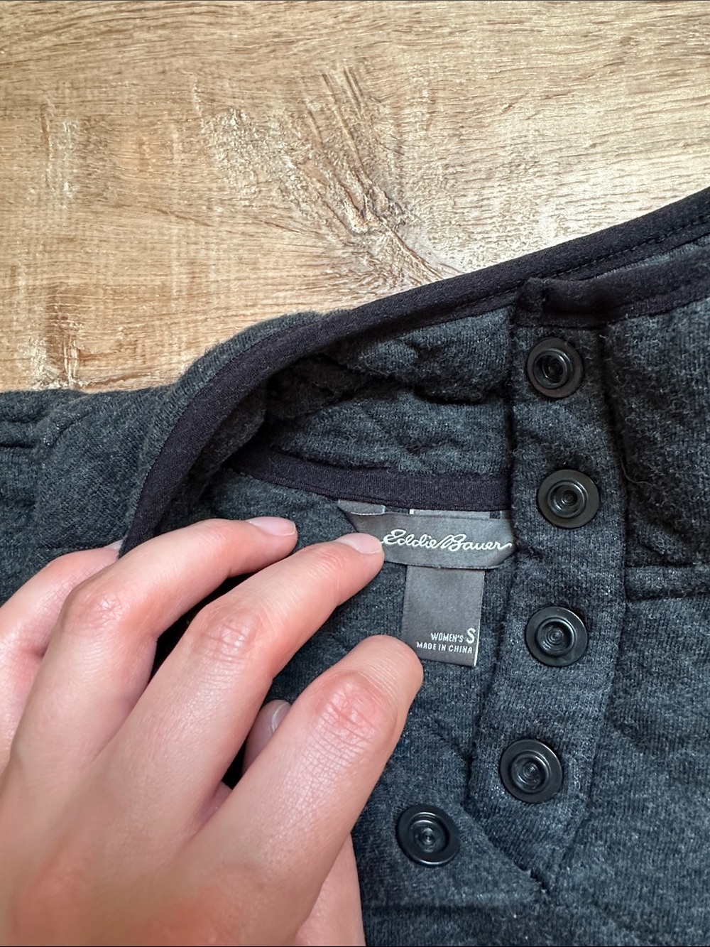 Eddie Bauer Black Quilted Snap-Placket Pullover - Picture 3 of 5